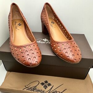 $159 Patricia Nash Allegra Pumps Shoes 6.5 M Sienna Tan Leather NIB